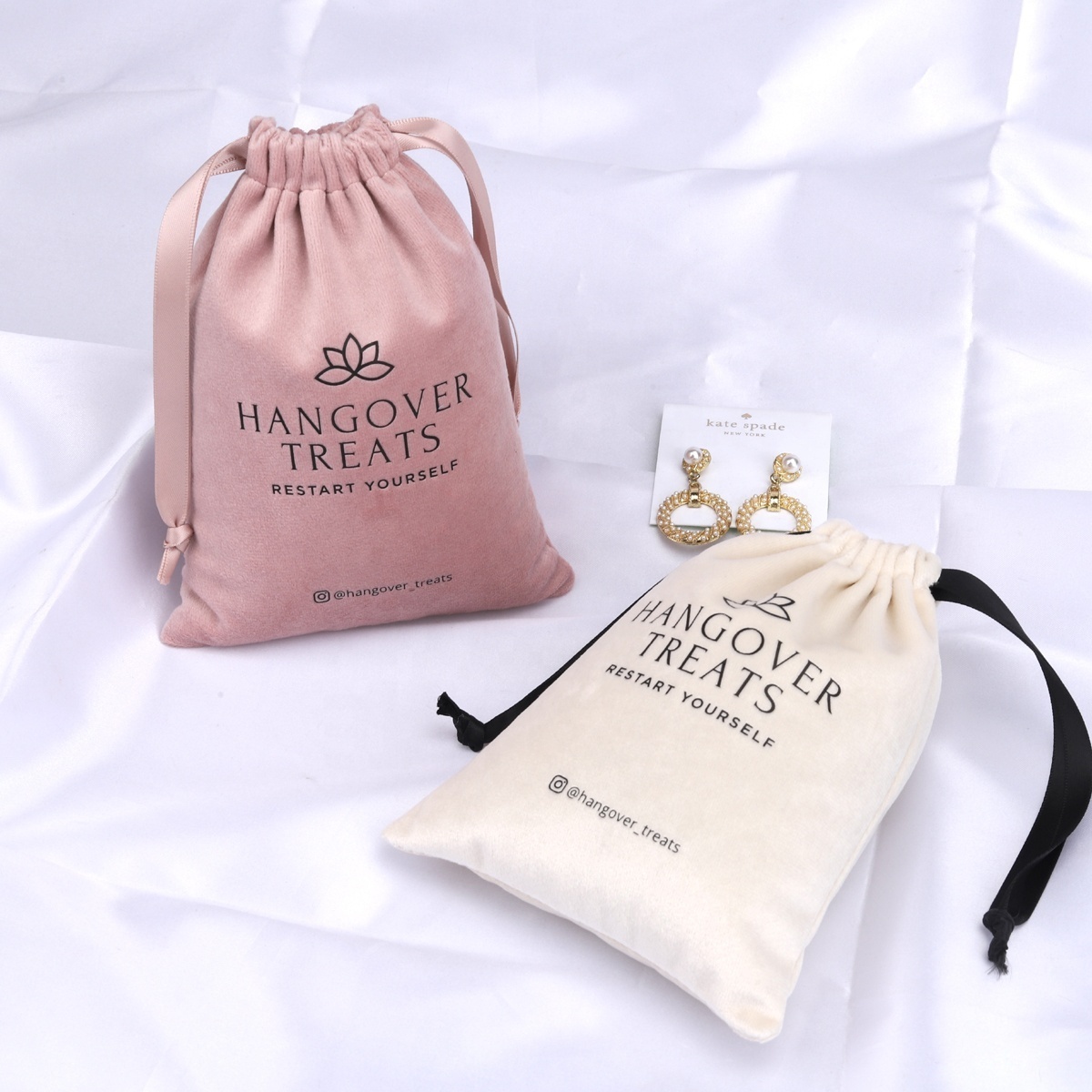 Luxury Super Soft Pink Velvet Pouch For Jewelry Customized Drawstring  Velvet Dust Gift Cosmetic Packaging Bag