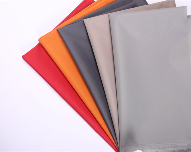 210D Durable Popular Travel Tent Use Pu Coated Tent Tarp Waterproof Polyester High Elasticity Oxford Fabric