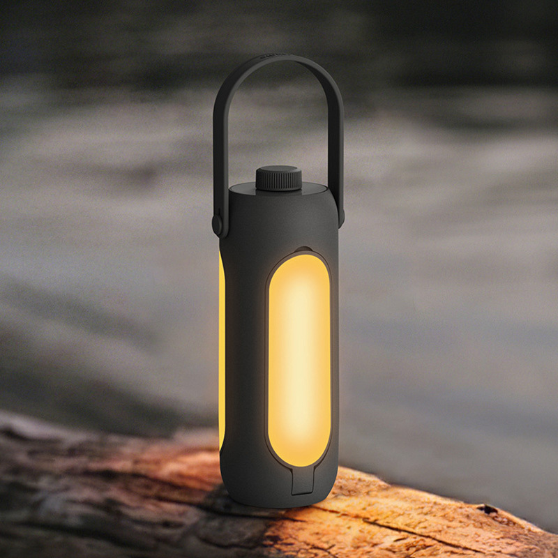 Hot selling outdoor camping light bluetooths Speaker with solar charging Built-in Battery TWS speaker