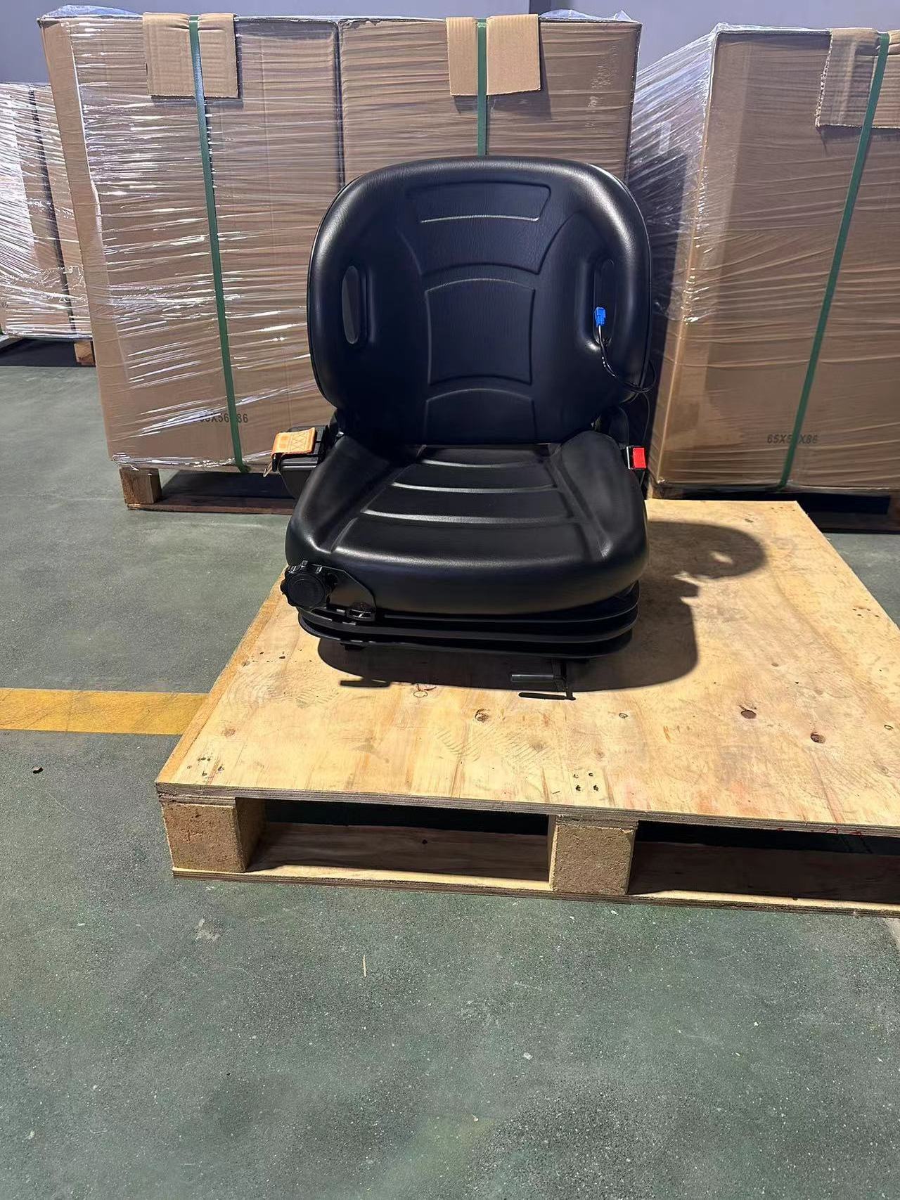 Universal Forklift Seat Tractor Seat Luxury Best Vehicle Driver Seat With Machinery Suspension