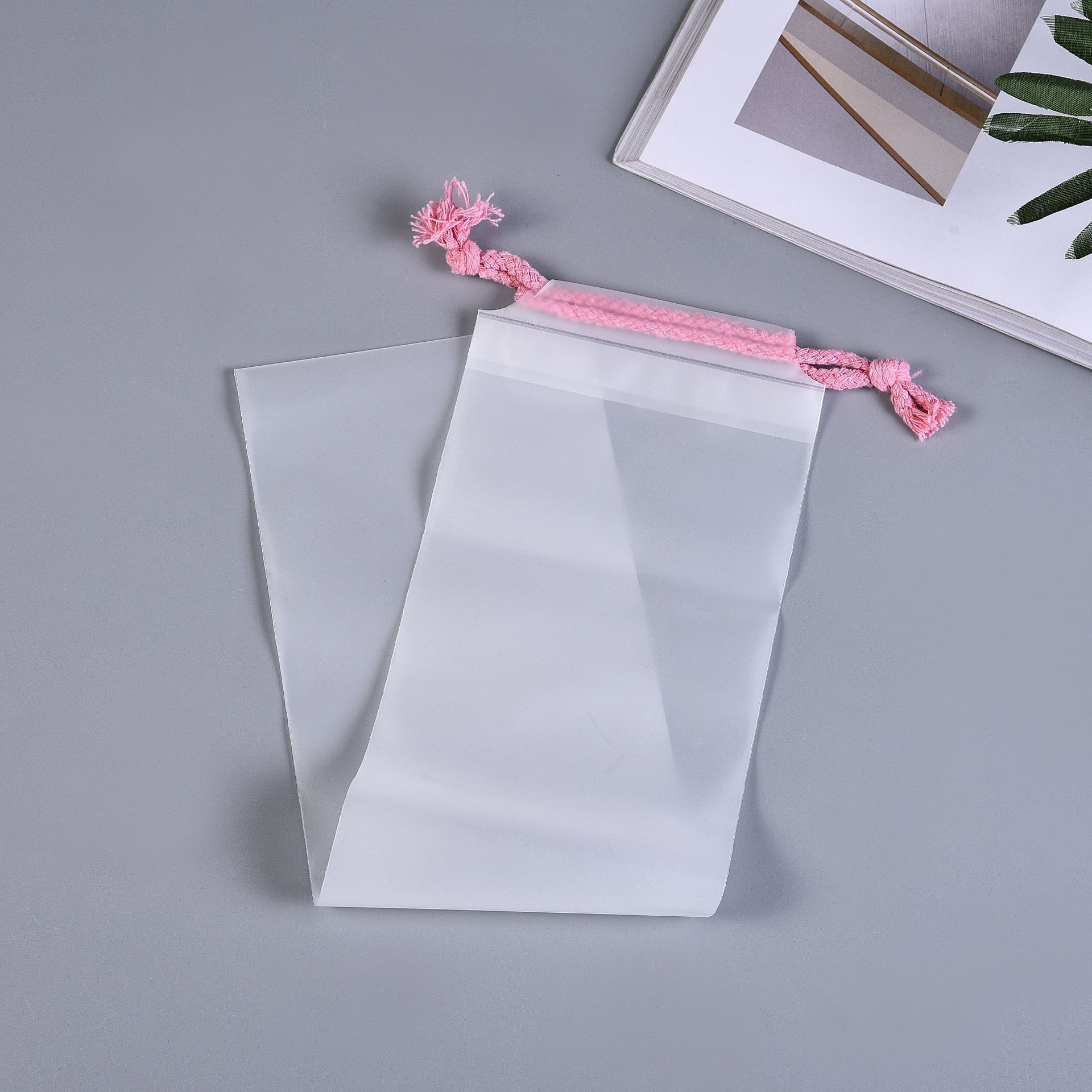 Customized Printed Matte Drawstring Bag Plastic Waterproof Packaging Bag Umbrella Mouse Pad Plastic Drawstring Packaging Bags