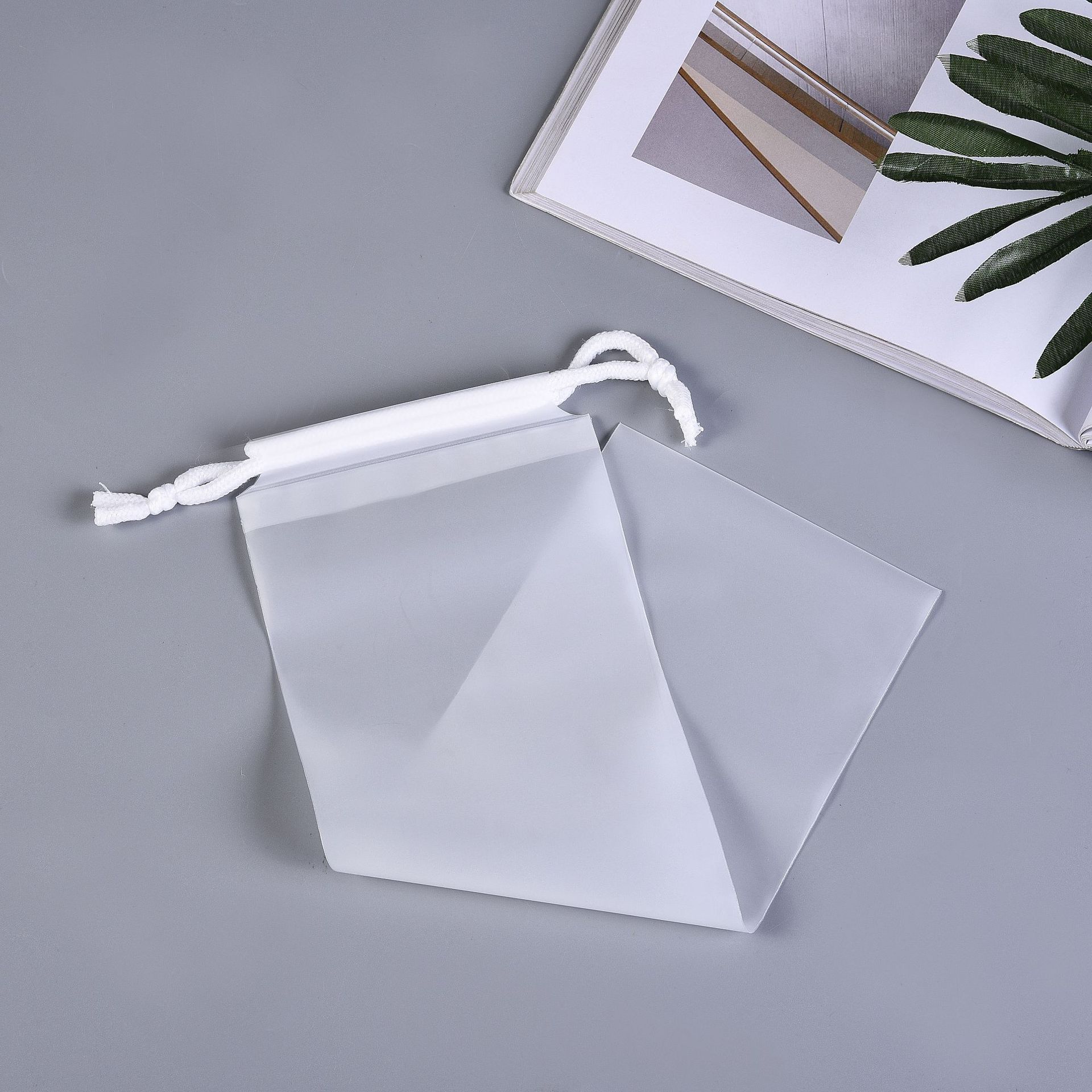 Customized Printed Matte Drawstring Bag Plastic Waterproof Packaging Bag Umbrella Mouse Pad Plastic Drawstring Packaging Bags