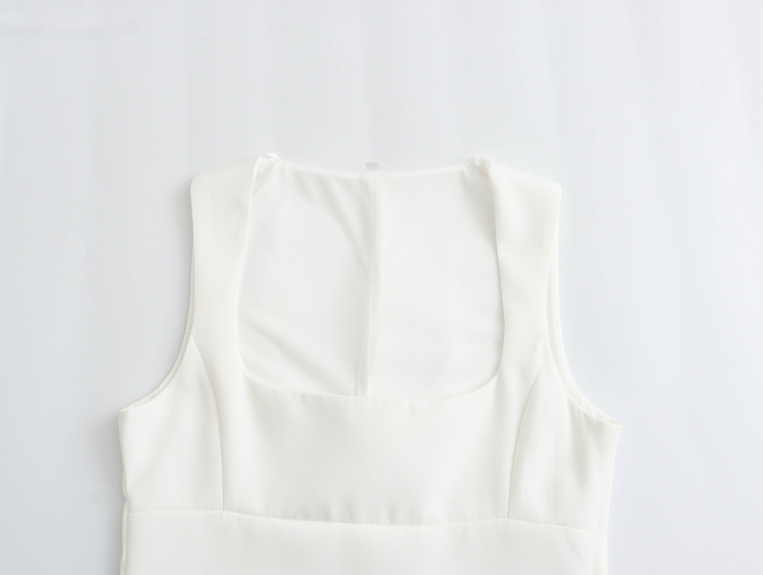 Square collar beige color sleeveless casual fashion women's tank tops