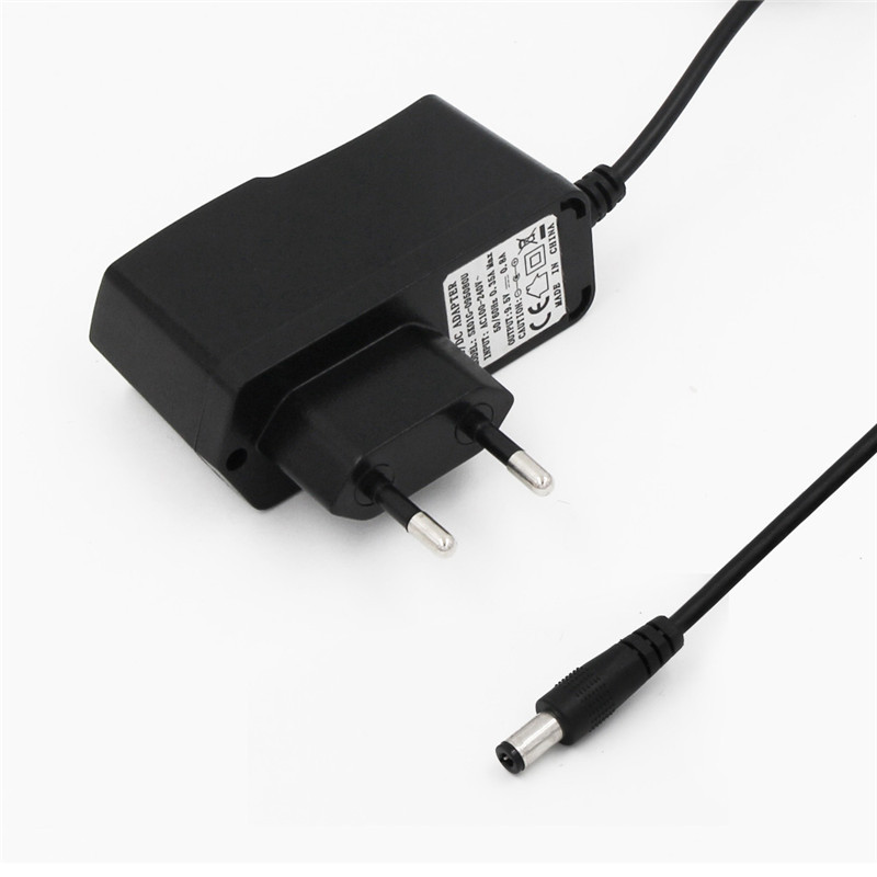 Power Supply 3-12 V, AC DC Adapter Power Supply 30 W with 6 Pieces Removable Adapter Tips