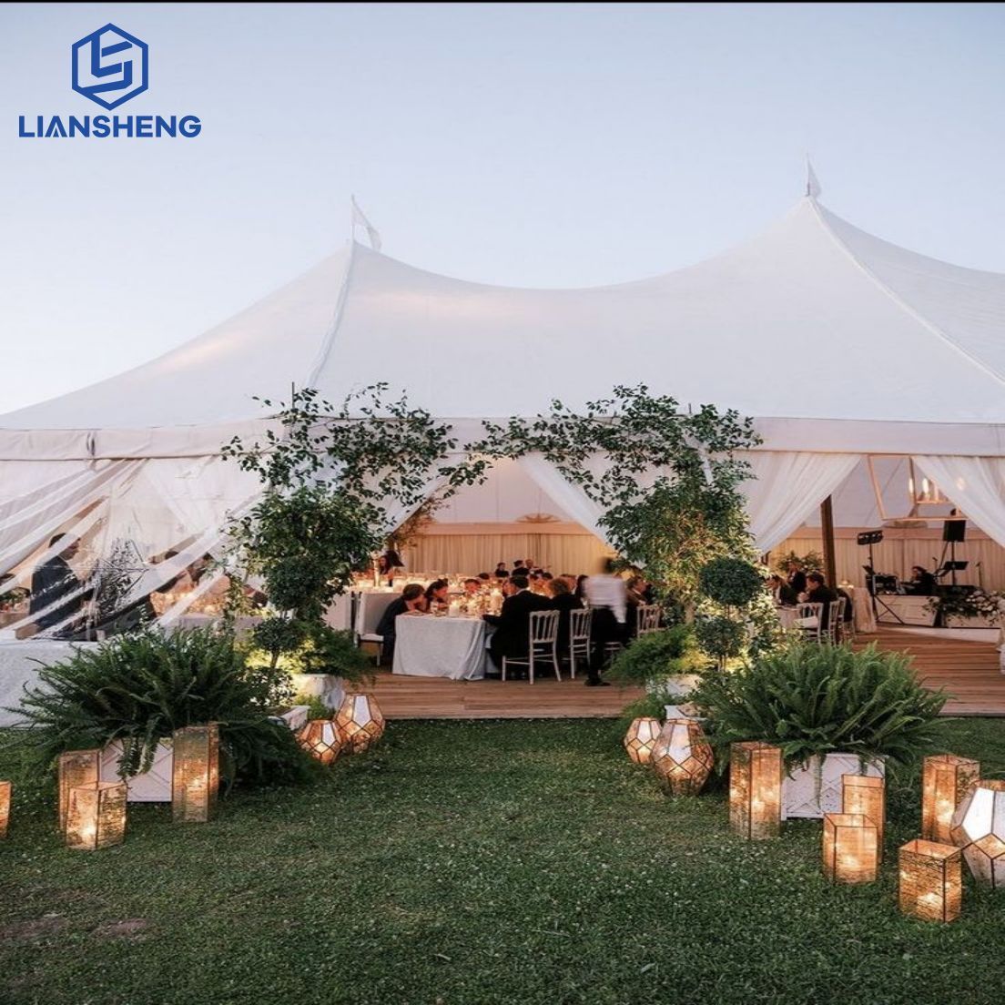 Big Outdoor Aluminum Frame Exhibition Wedding Tent Marquee Event Tents for Sales