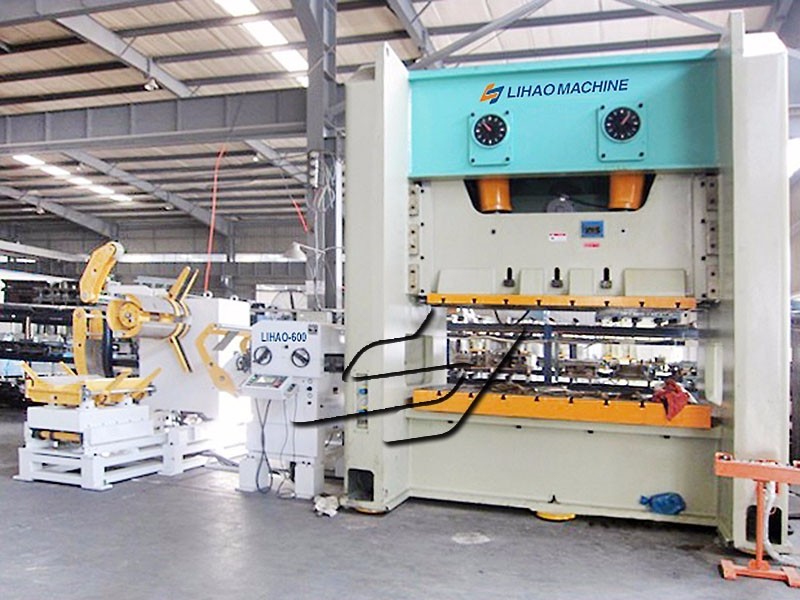 Frame Double Crank Power Press Machine 250 Ton Two Point H Punch Forming Punching Machine Pneumatic 300 Ton Power Press