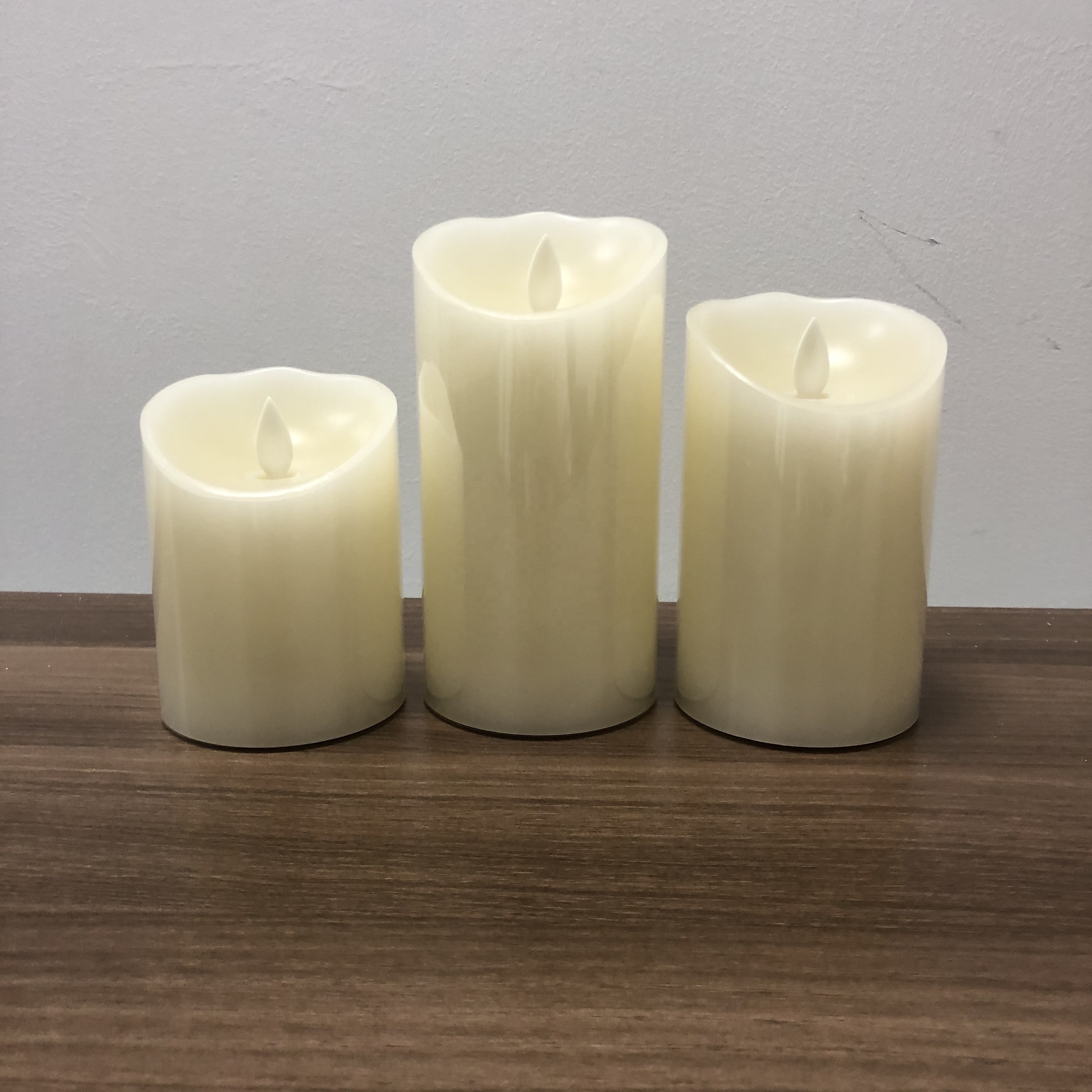 Wholesale Christmas Battery Operated Electric Flameless Led Candle 3Pack Wax Taper Candles with Remote Timer Dimmer