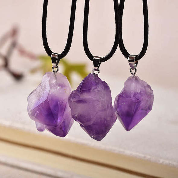 Lavender Semi-precious Chakra Irregular Amethyst Pendants Necklaces for Women Natural Stone Jewelry