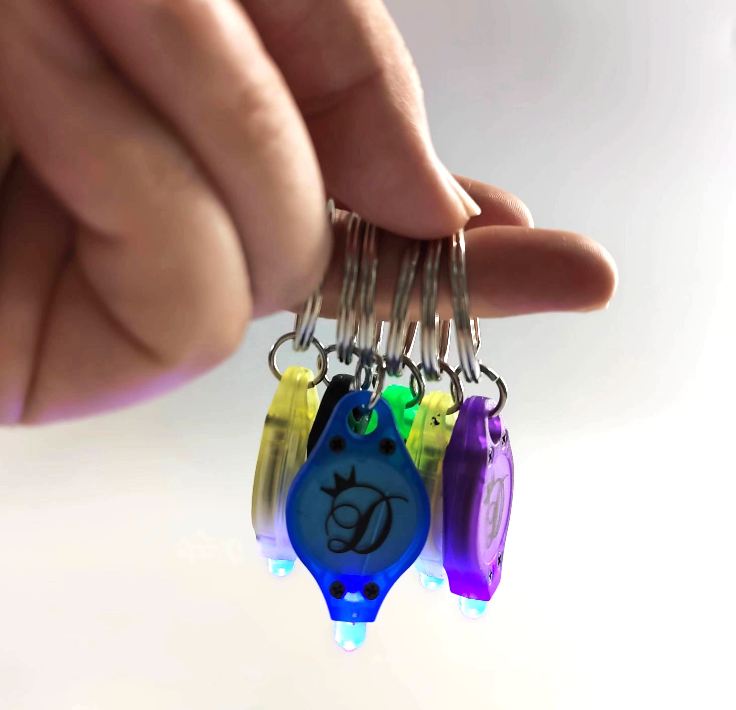 LINLI Battery Powered 395-400nm UV LED Keychain Torch Light Black Light Customized UV Ultraviolet Keychains For Money Detector