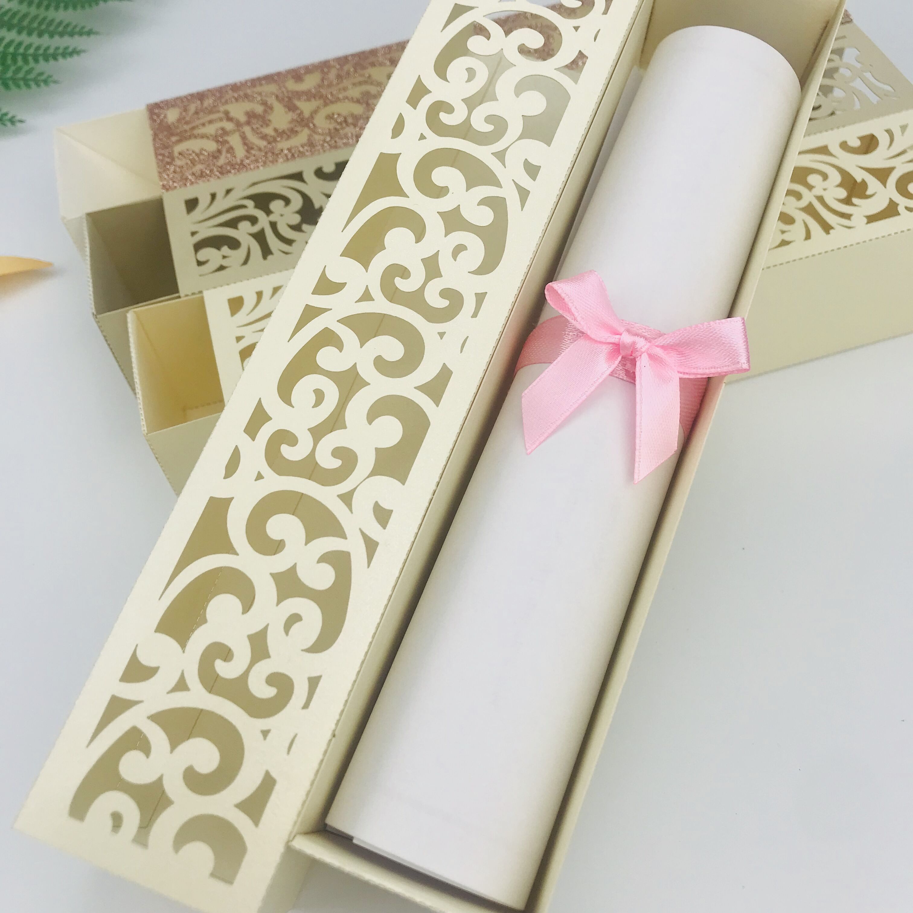 Hot Sale Laser Cut pearl paper Wedding Invitations Card Gift Use and Card Product Type roll wedding invitation card