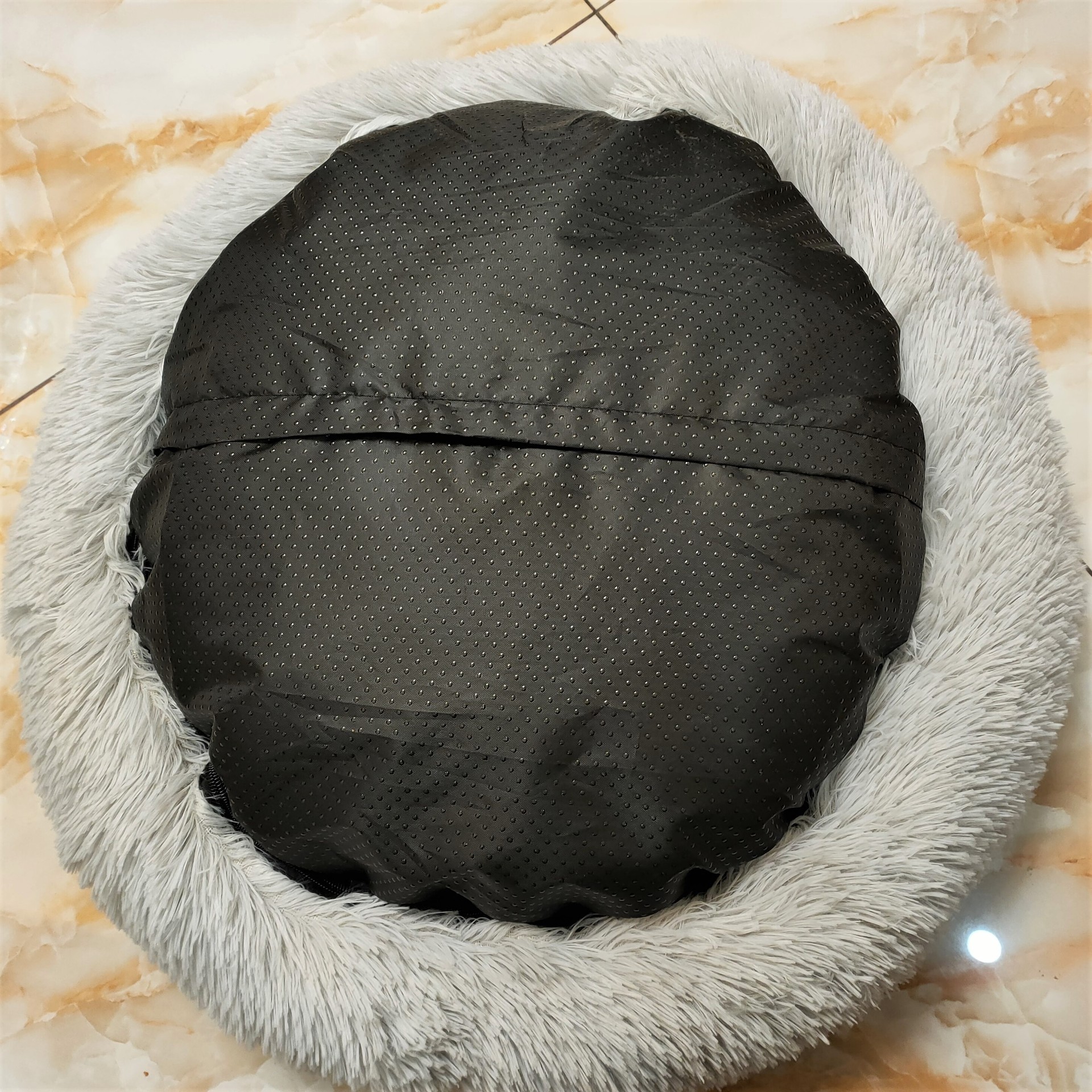 2021 Removable Washable Calming Cuddler Faux Fur XL Eco Friendly Fluffy Chunky Anti Anxiety Donut Round Pet Cat Plush Dog Bed