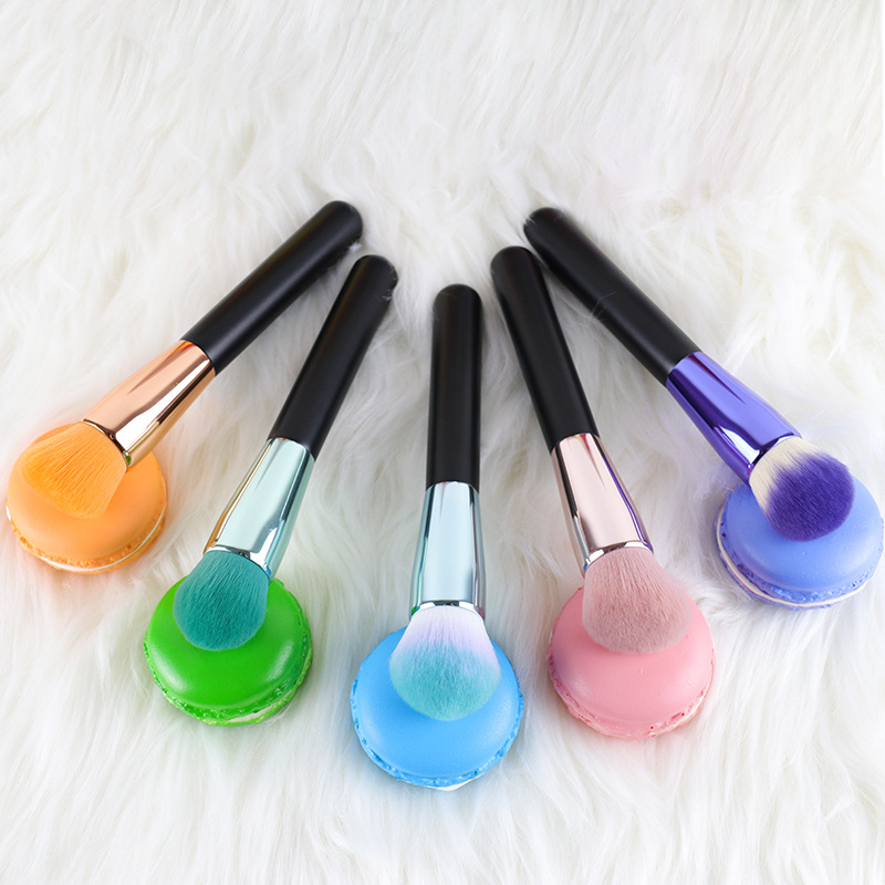 2022 New Design Professional Makeup Brush Macaron Series Foundation Brush Tools Customized Best Makeup Brushes