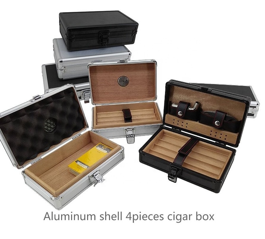 Hot Sell Leather Cedar Wood 4/6 Cigar Humidor Case Included Cigar Cutter and Lighter Set