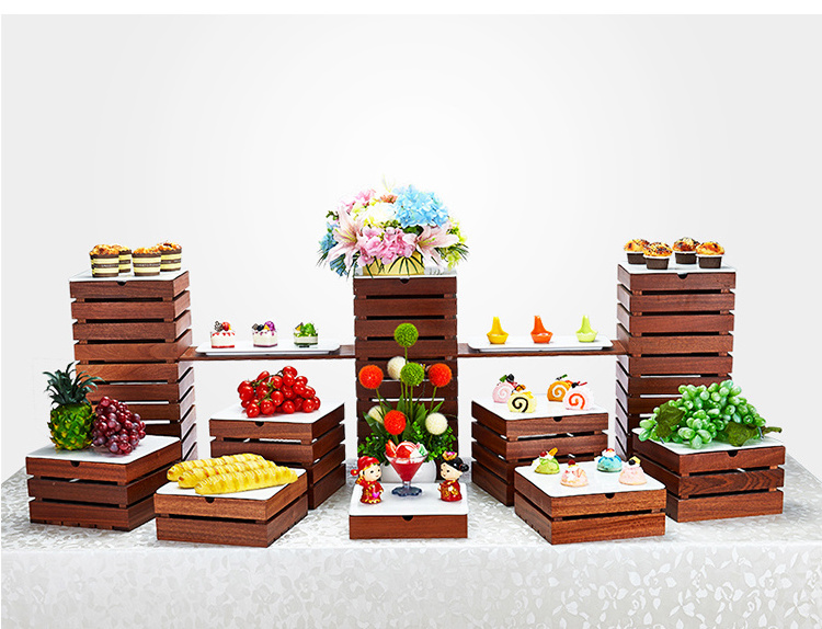 Wedding catering items solid sapele wood shelves buffet cupcake floor shape food dessert display risers cake stand wooden