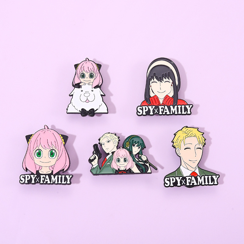 wholesale kawaii Japanese Anime SPY FAMILY Yor Briar Aniya Loid Forger custom clothing accessories badge enamel pin