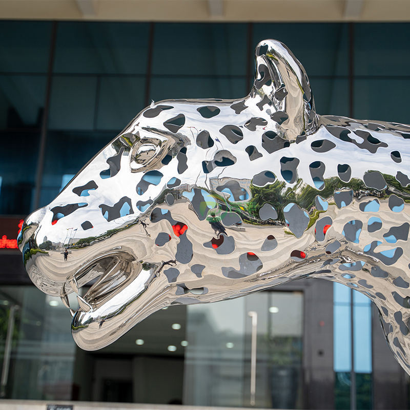 Customized Modern Outdoor Leopard Garden Hotel Animal Metal Crafts Art Decoration Abstract Cheetah Stainless Steel Sculpture