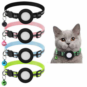 Cat Accessory Custom Reflective Pet Cat Collar for Airtag Protective Holder Silicone WaterProof Air tag Case with Bell