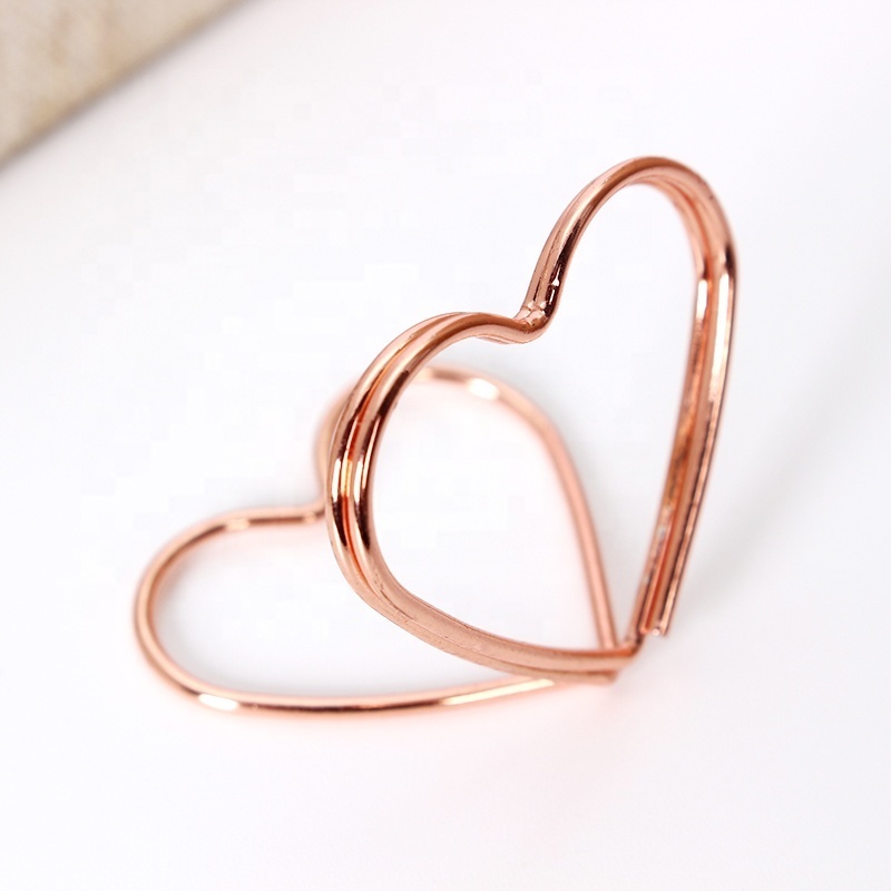 Heart Shape Small Size Table Card Holders Metal Wedding Seating Labels Place card Clips Place Card Stands