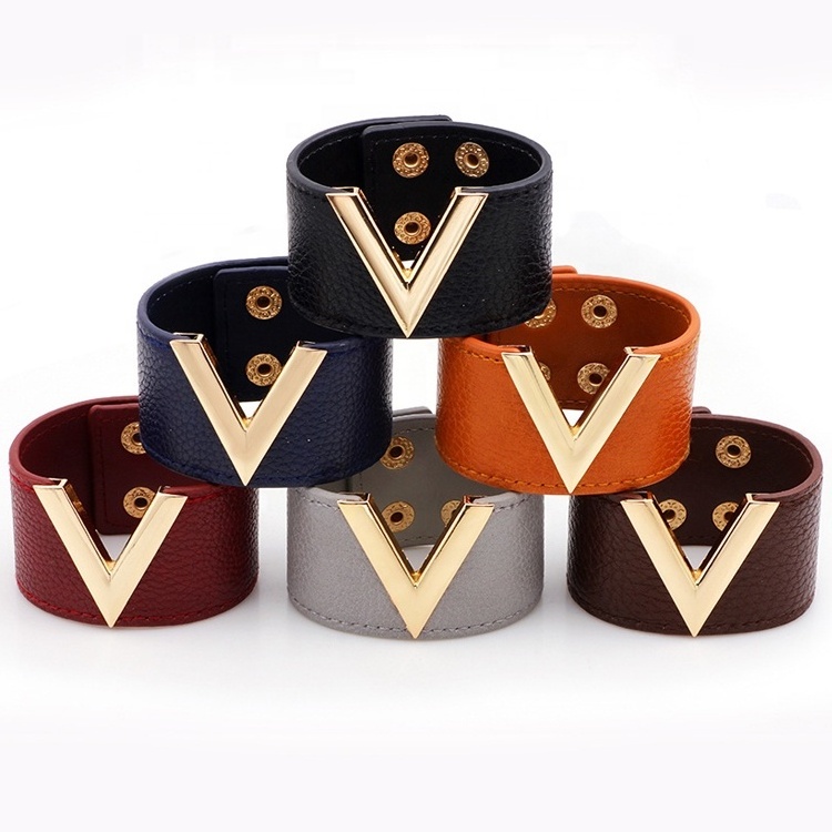 Hot Selling Jewelry Cuff Bangle Wholesale Low MOQ European American Fashion V-Shaped Women Faux Leather Bracelets