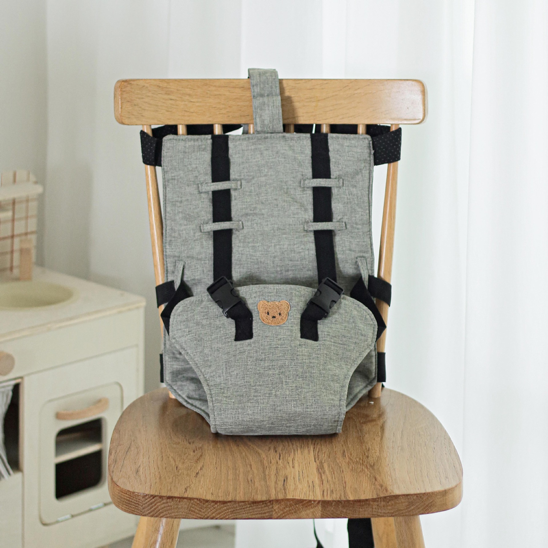 Baby Travel Essential Harness Seat Portable High Chair for Travel Baby Travel Booster Seat for Table Portable Highchair for Baby