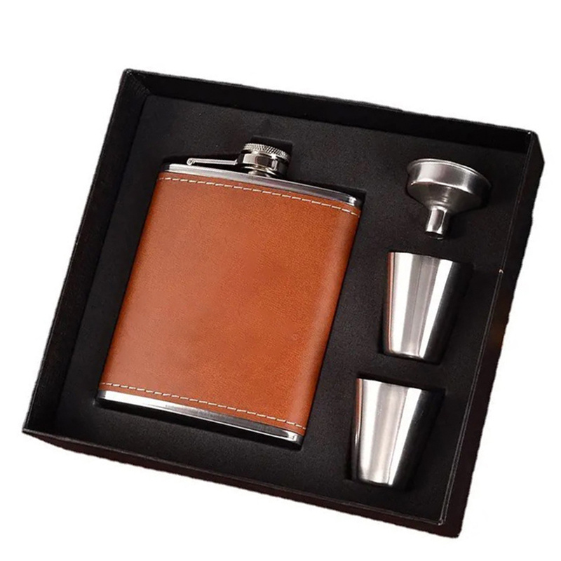 Gift Box Brown Leather Pocket Portable Hip Flask Stainless Steel 6Oz 8Oz Black Alcohol Hip Flask Gift Set with Whiskey Cups