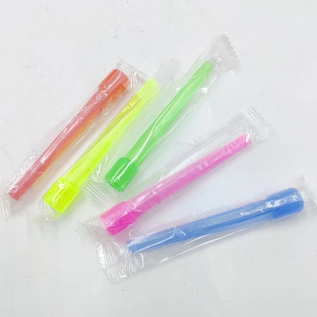 Individual Wrapped Mixed Colors Male Hookah Hose Disposable BPA-Free Silicone Hookah Mouth Pen Tip forHookah Mouthpiece