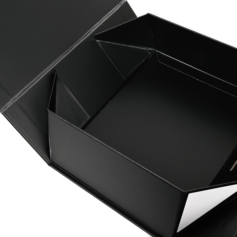 Luxury Black Flap Lid Packaging Rigid Cardboard Bespoke Custom Folding Boxes Magnetic Closure Gift Box With Ribbon