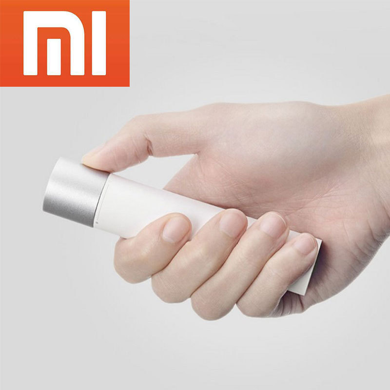 Global Version Xiaomi Mi LED Portable Flashlight 3250mAh Mi Power Bank Flashlight