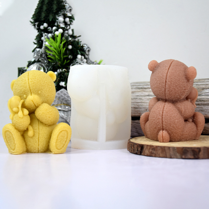 Cartoon holding doll teddy bear aromatherapy candle silicone mold DIY baking tool gypsum decoration grinding tool