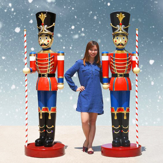 2023 Hot sale Christmas Nutcracker 6ft Outdoor large Nutcracker Christmas decoration nutcracker 6ft for Shopping mall