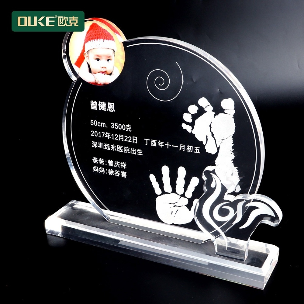 Hot selling exquisite personalized custom clear acrylic award trophy blanks