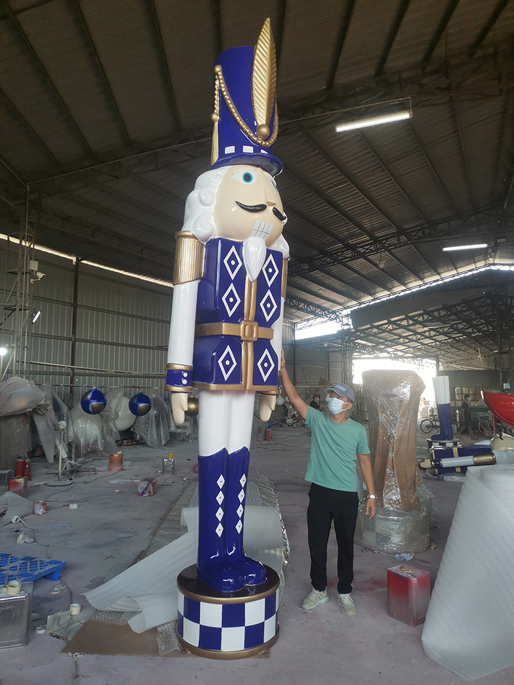 Life Size Outdoor 1.2m 1.8m 1.5m 2.4m 6ft 8ft Giant Large Christmas Fiberglass Nutcracker Soldier Decoration