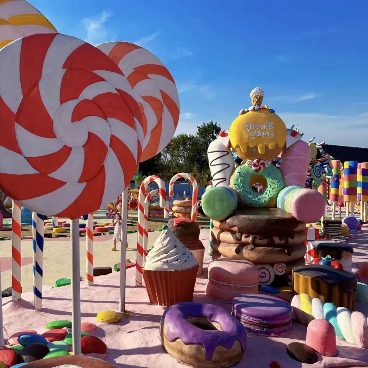 candyland theme park Commercial Christmas Decoration Large Candy Decoration fiberglass candy cane ice cream lollipop tree