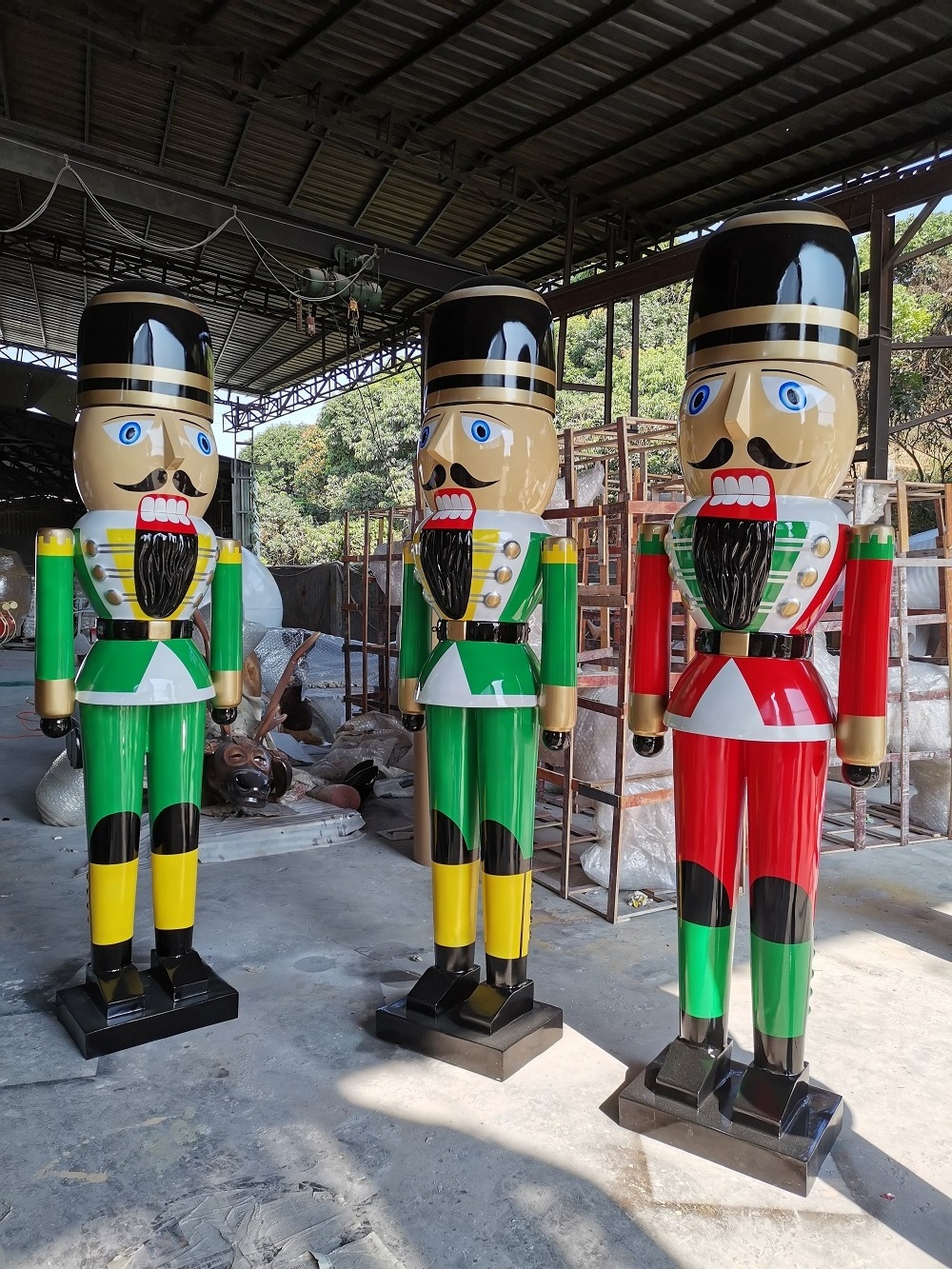 Outdoor Christmas Decorations Resin Crafts fiberglass sculpture Christmas Nutcracker Soldier