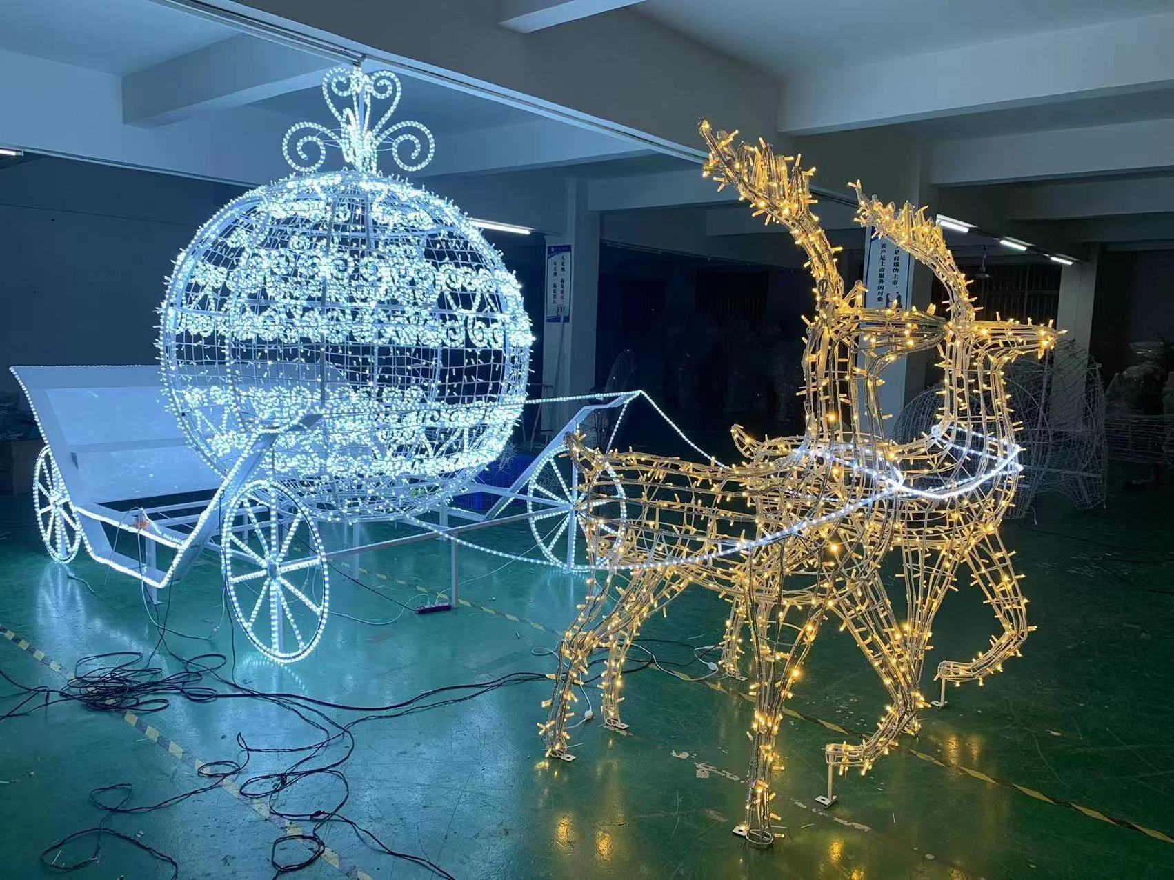 Outdoor Christmas 3d deer Horse drawn Carriages Festive  Across Street Led Decorative holiday Led Motif Lights