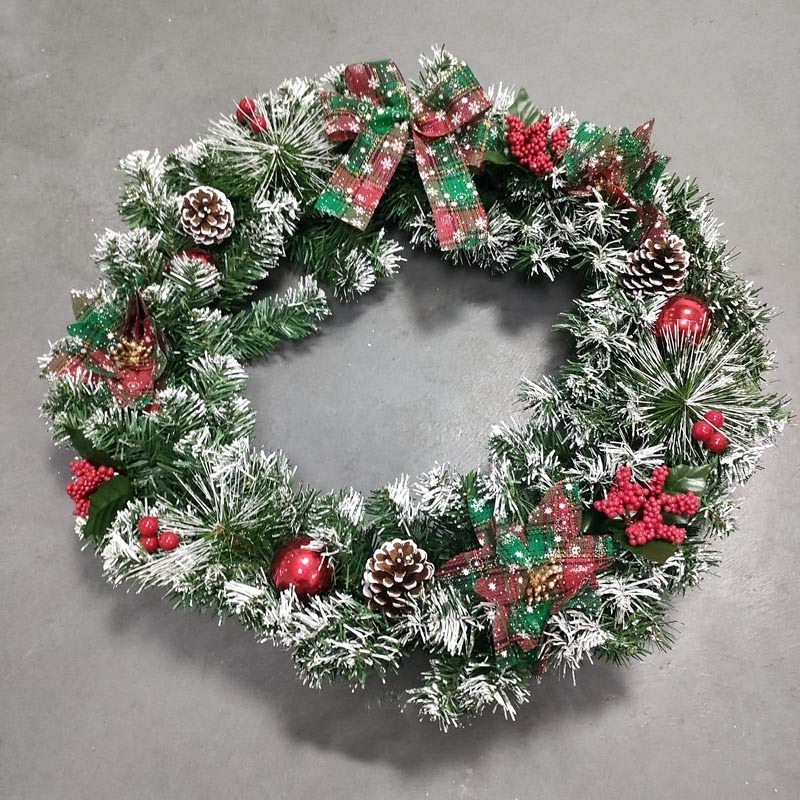 Holiday decoration garland outdoor artificial green leaves sofe pine Christmas wreath garland decorations