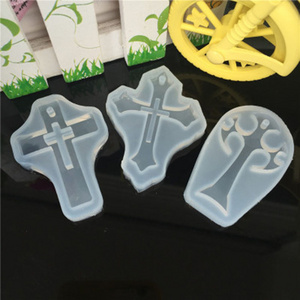 P1277 Eco-Friendly silicone cross shape mold for epoxy resin craft keychain mold Jewelry Pendant Tool