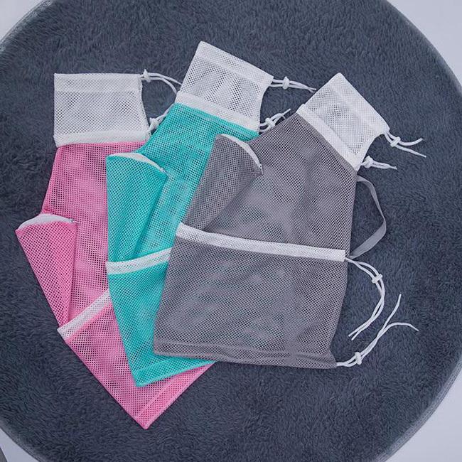 New Arriving Convenient Anti-Bite Anti-Scratch Restraint Bag and Cat Bathing Bag Cat Shower Mesh Bag Pet product manufacturers