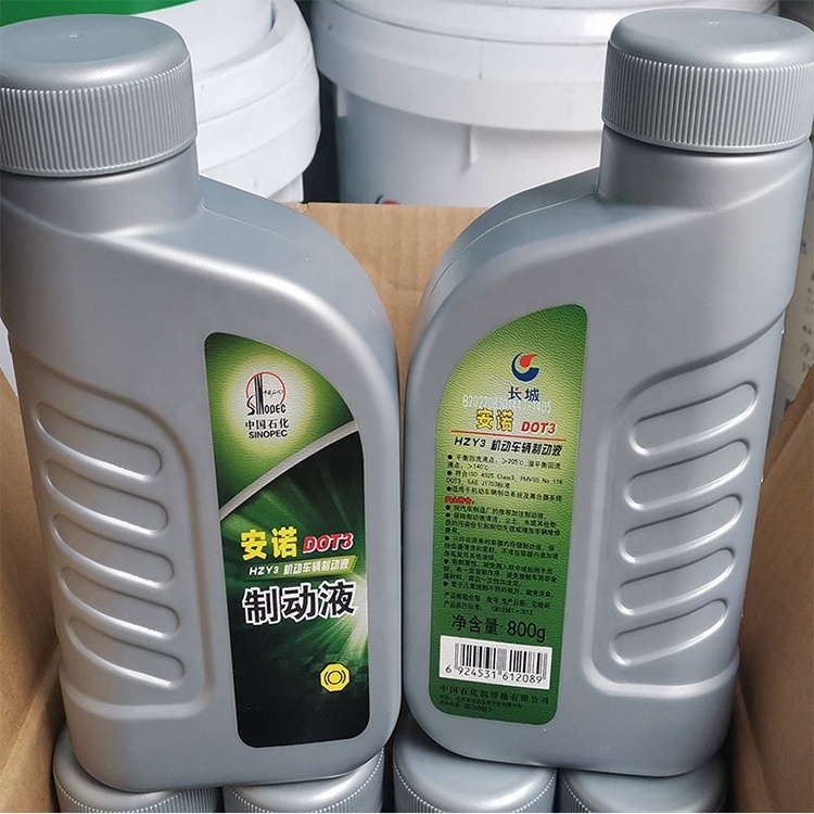 Wholesale price bulk 1L 800g sinopec hydraulic yellow color dot3 dot4 dot 2 3 4 5 lubricant oil brake fluid