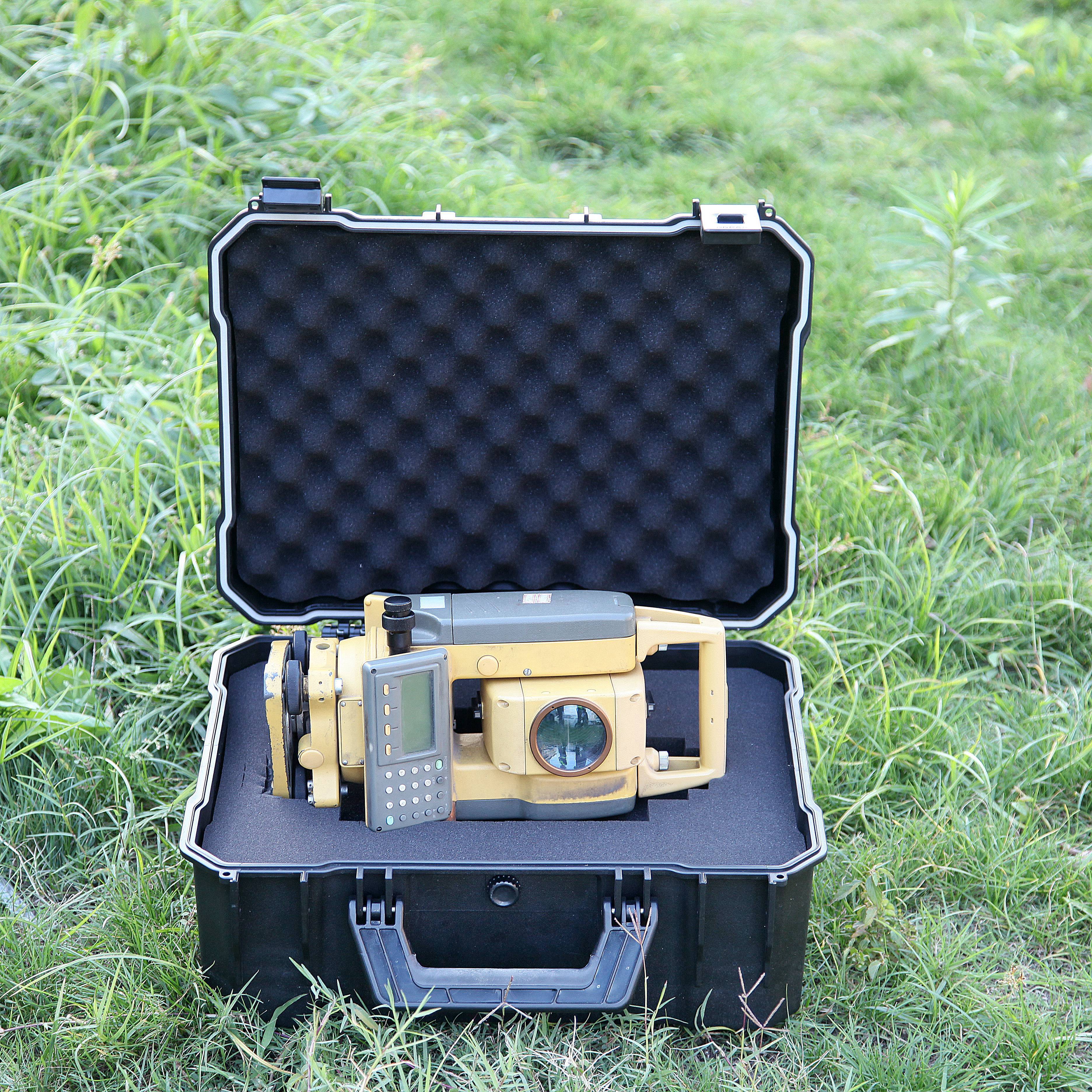 Wholesale customization Waterproof Plastic Instrument Case outdoor tool box equipment hard case with foam