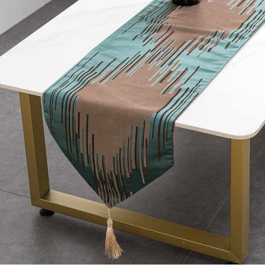 QK Modern Luxury American Fringe Jacquard Table Flag Decoration Table Runner Decoration Macrame Table Runner  Custom