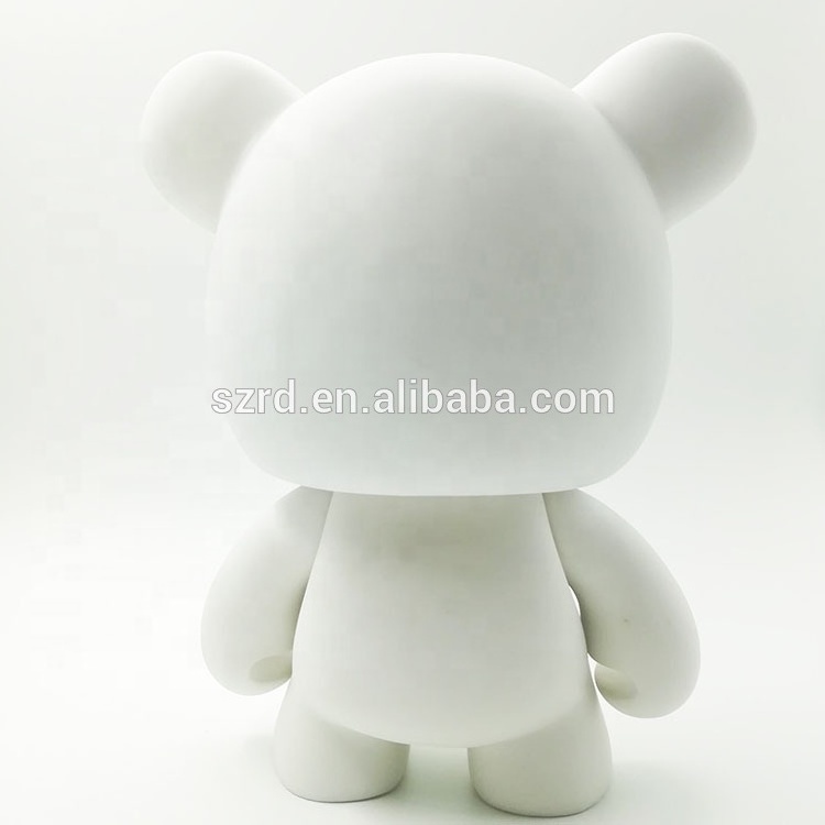 Customized PVC DIY blank white vinyl figure toys drawing