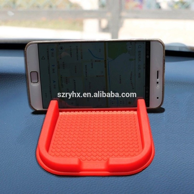 2020 High Quality Car Accessories Silicone Mobile Phone Holder Skidproof Pad Mat Dashboard Anti Slip Pad