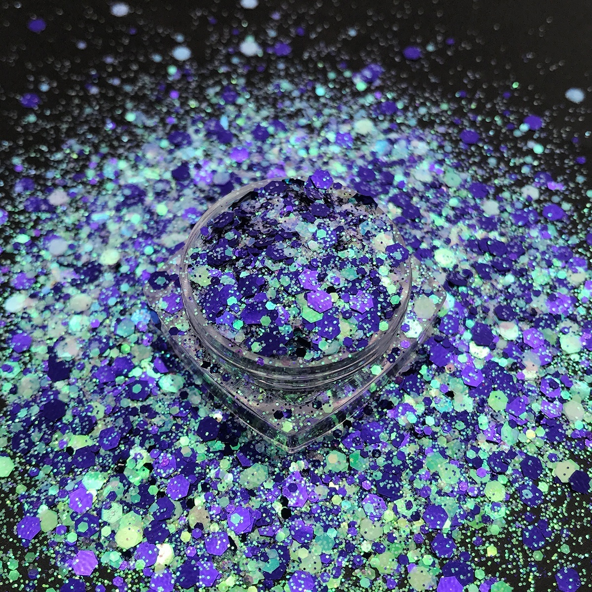 Eco-friendly Holographic Glitter for Decorations Hexagon Nail Fine Cosmetic Glitter Powder for Nail Craft Free Samples