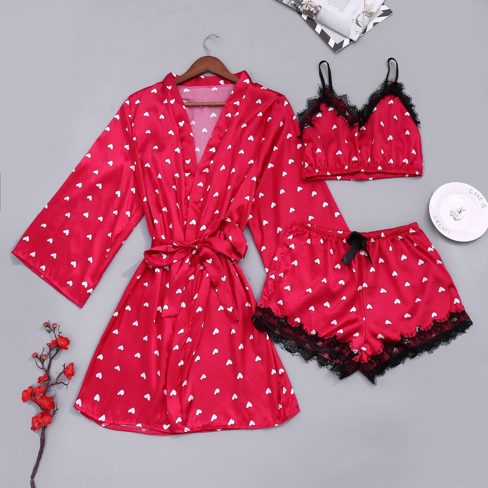 Wholesale Women's Comfortable Pajamas Set 3 Pieces Plus Size Printed Home Wear Pyjamas Women Sleepwear