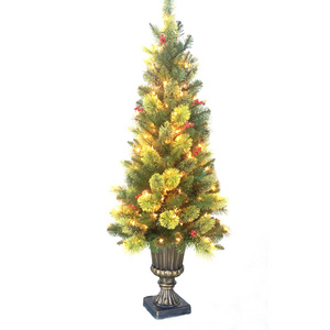 4.5ft entrance Tree 226 Tips artificial Christmas tree lights with Dark Plastic Pot Berry Flocked Cones indoor outdoor decor