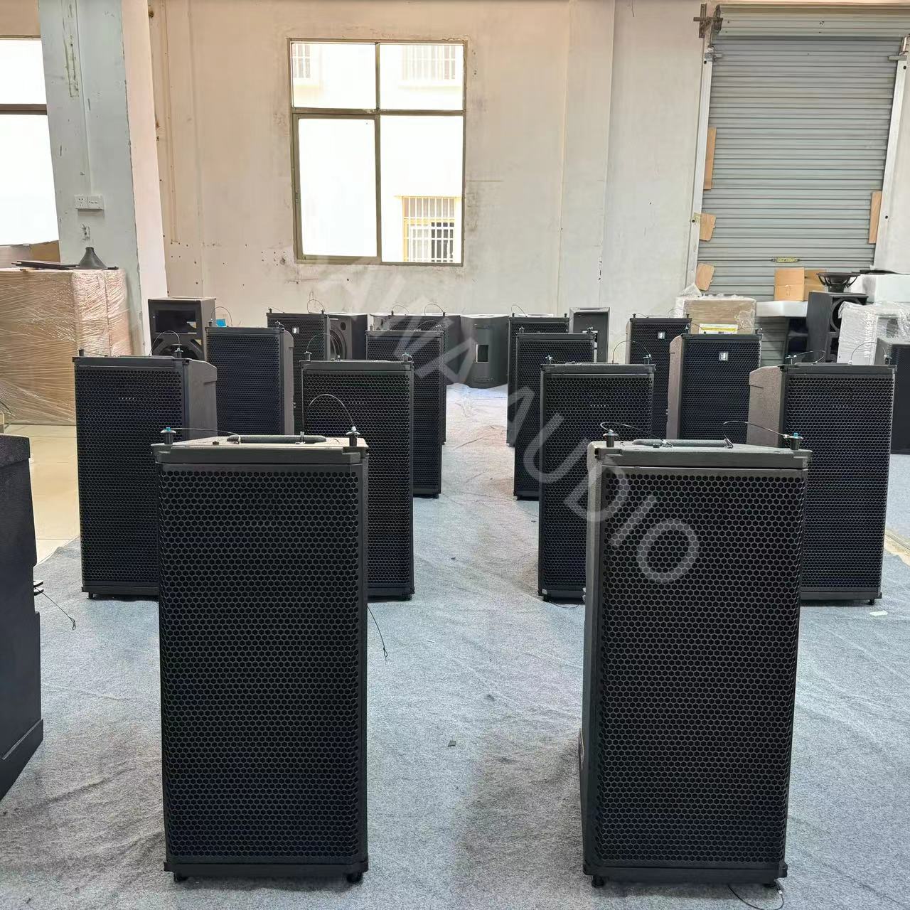 rcf hdl50a double 12 inch 3 way active line array speakers professional audio for stage