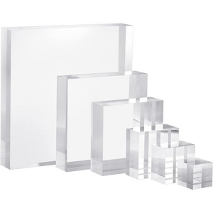 2 Inch Solid Acrylic Cube Display Block Clear Polished Jewelry Ring Display Pedestal Stand Perfume Display Holder Base