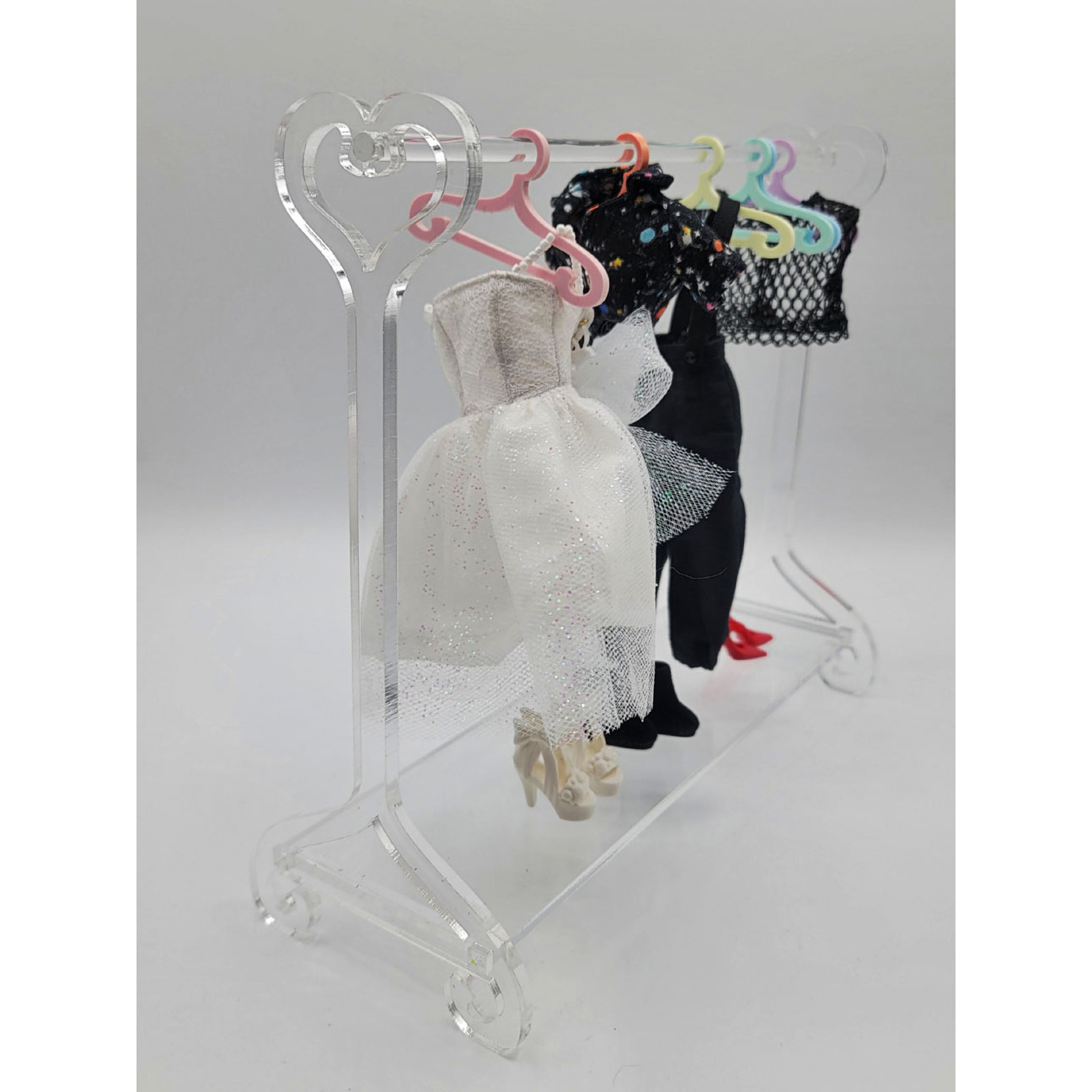 Custom Coat Hangers Stand Clear Clothes Stands Shoe Racks Boutique Acrylic Clothing Rack for Home Retail Shop