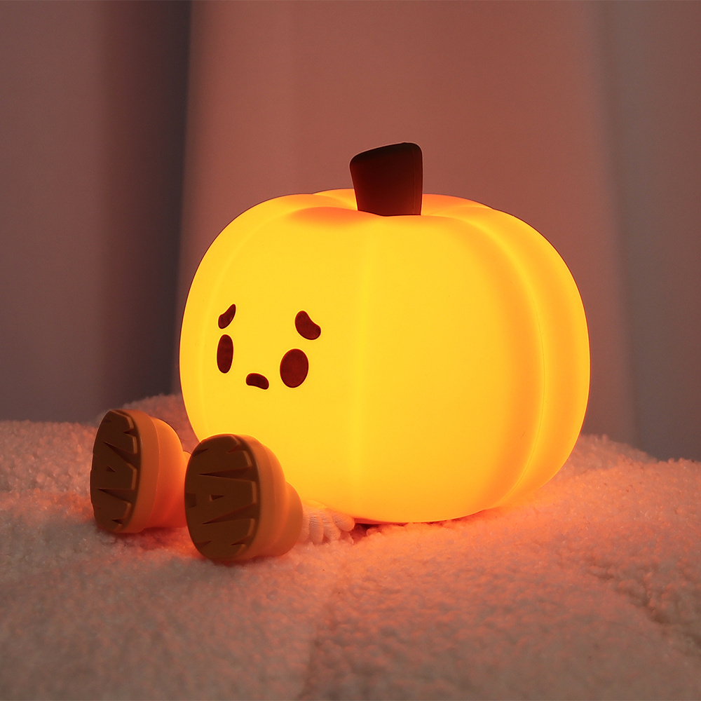 EGOGO Glowing LED Silicone Touch sensor Pumpkin Night Light Halloween Ornaments Decorative gifts kids night light